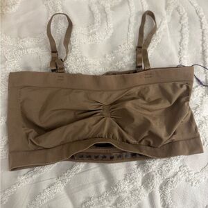 YITTY Tan and Black Logo bandeau